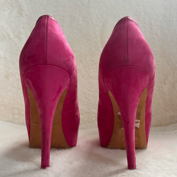 Designer pink heels - Picture 2 of 3